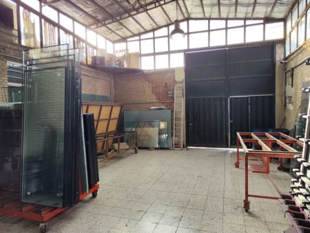 انواع شیشه صنعتی