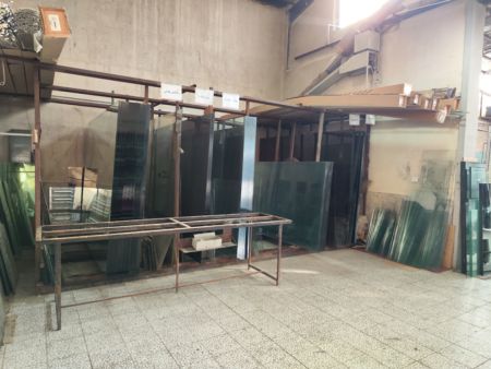 انواع شیشه صنعتی