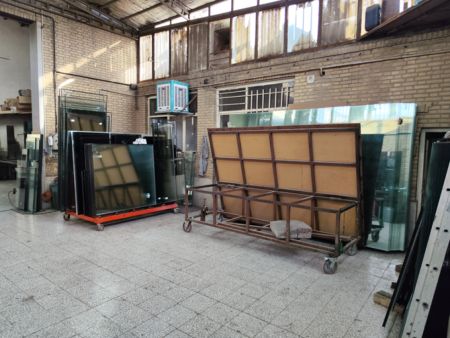 انواع شیشه صنعتی